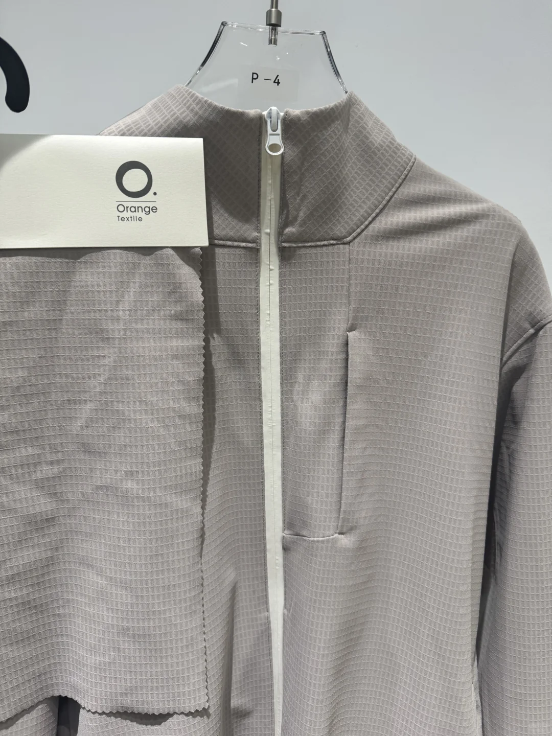 新面料｜日本东丽涤纶纱昂跑同款面料