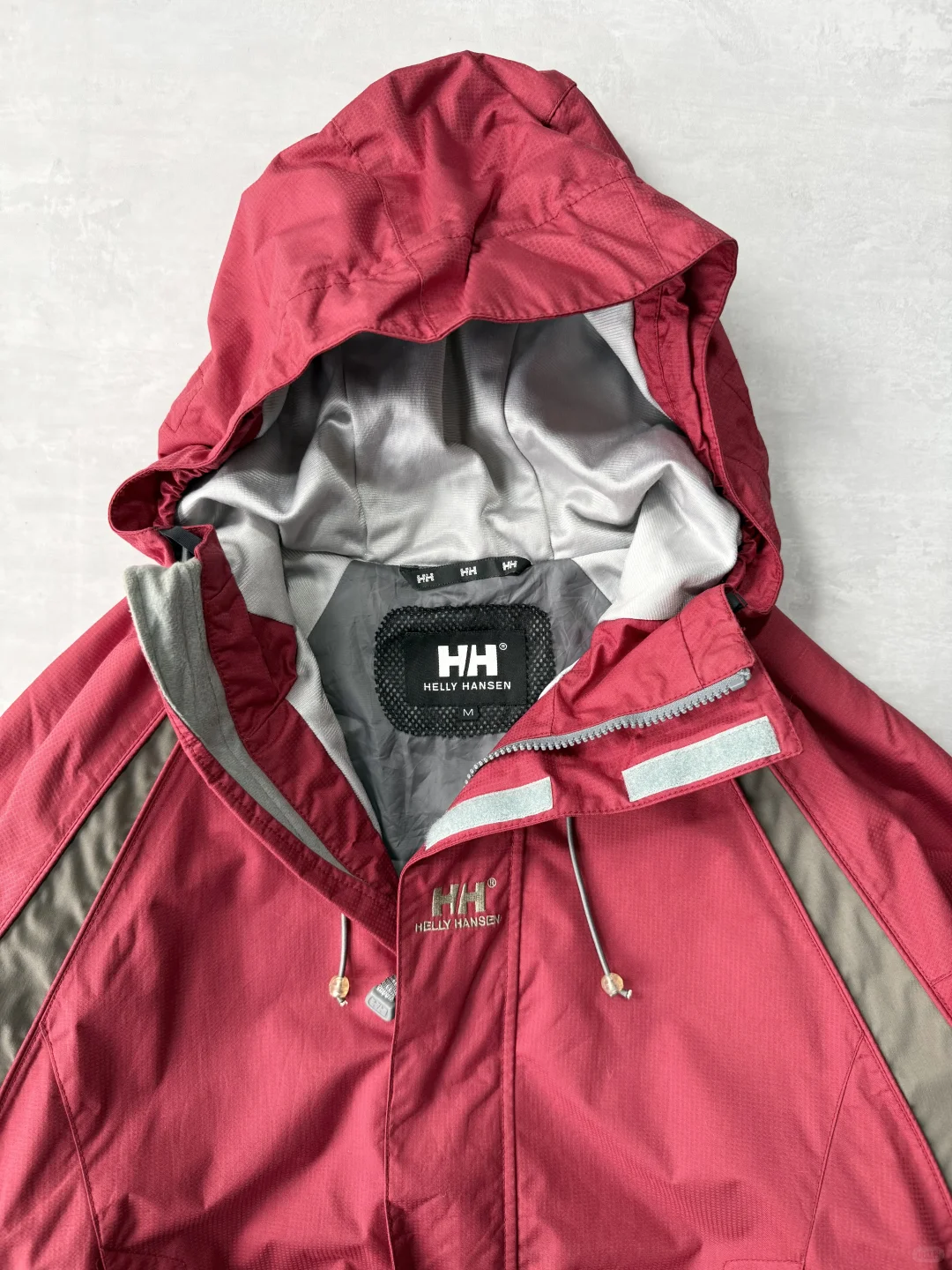 Available? 00‘s HELLY HANSEN 户外夹克