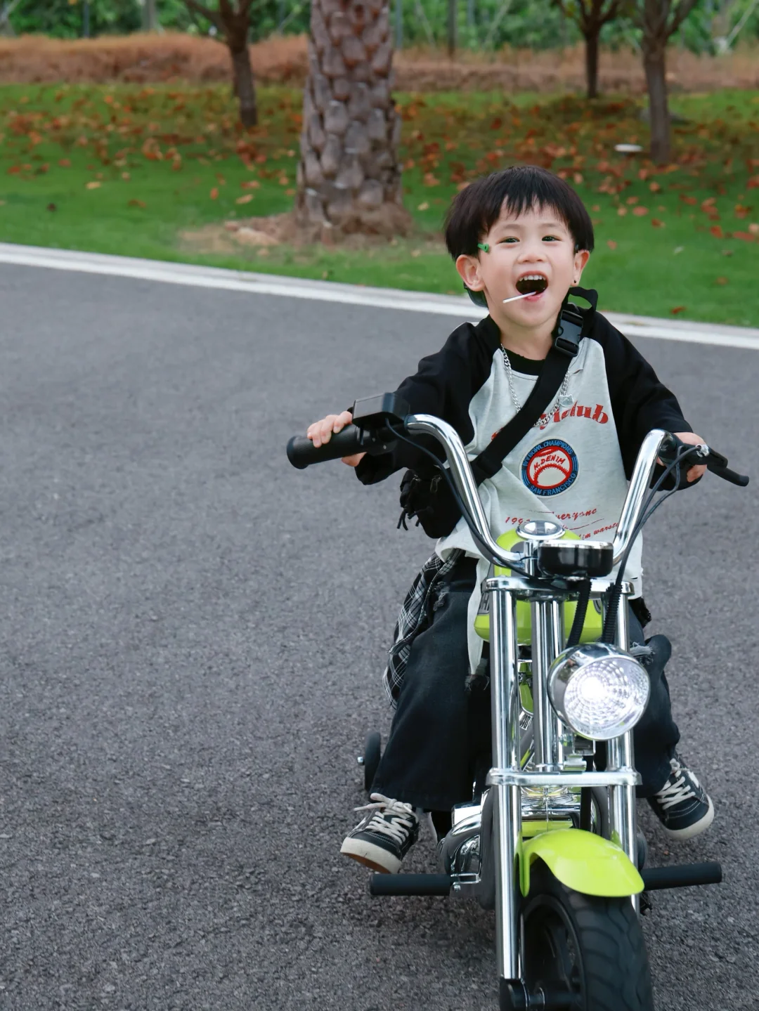 全款拿下鹅子人生中第一辆摩托车！