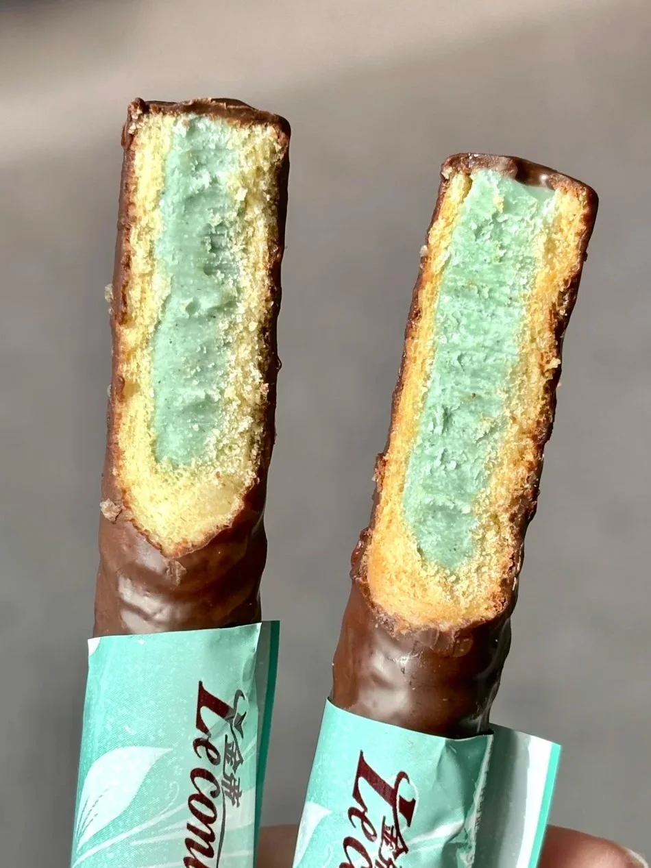 整蛊神器！用薄巧棒“暗算”室友