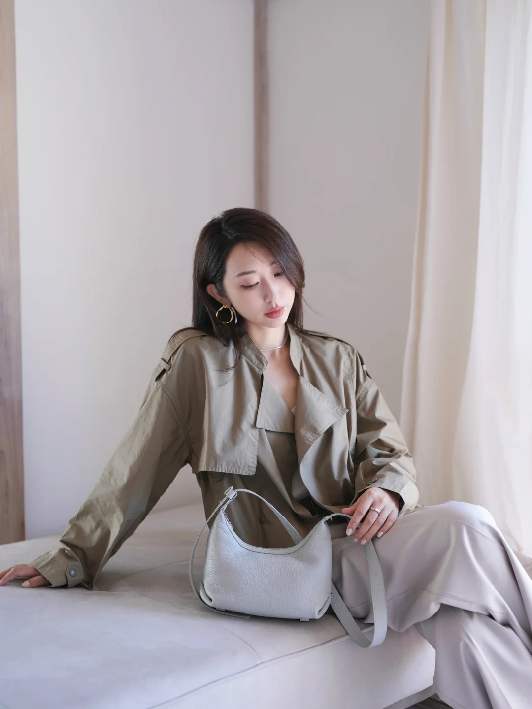 一条裤子搭出4种风格？