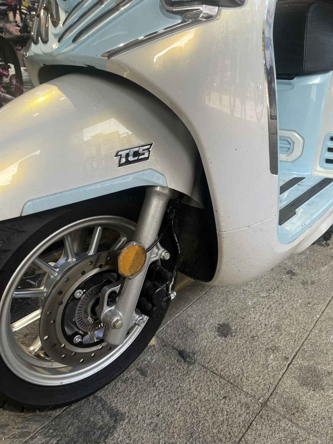 无极SR150C简评—只适合小个子的代步车