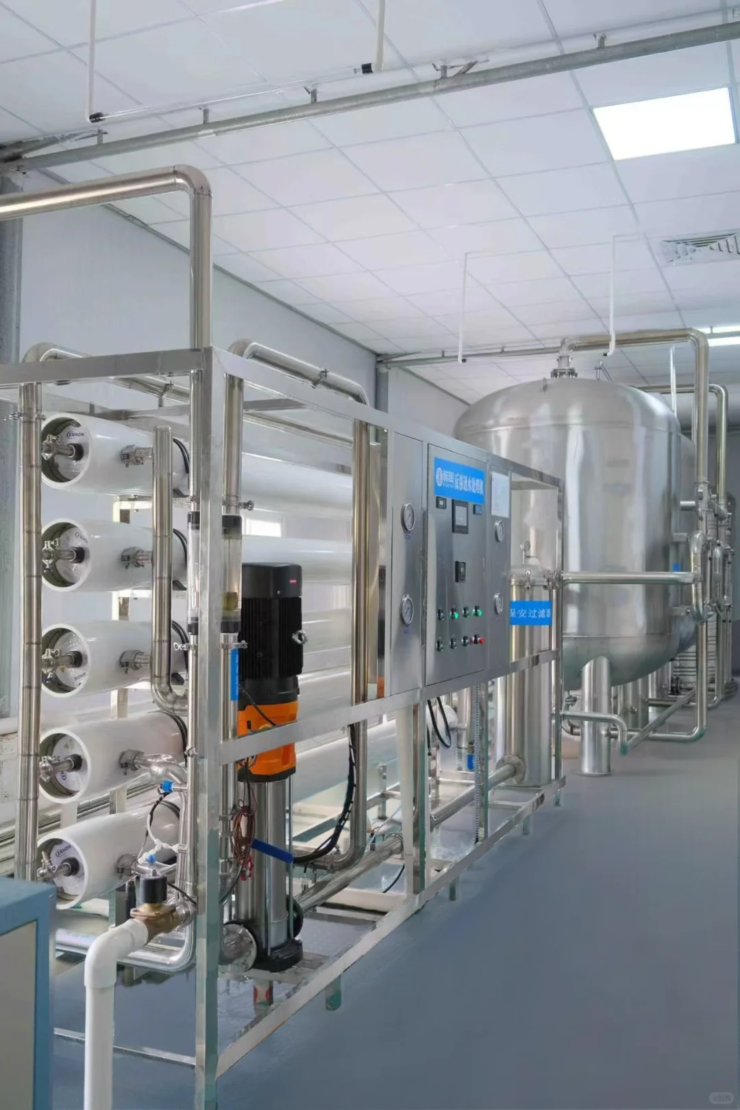 大揭密！你们知道桶装水是怎么生产的吗