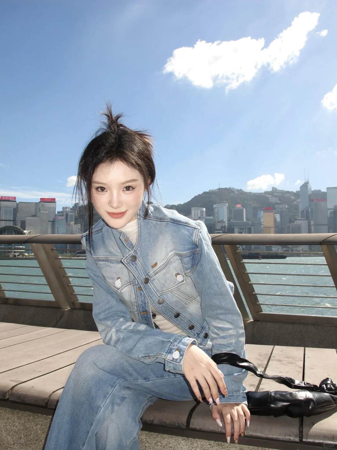 在维港畔的随性摩登出逃