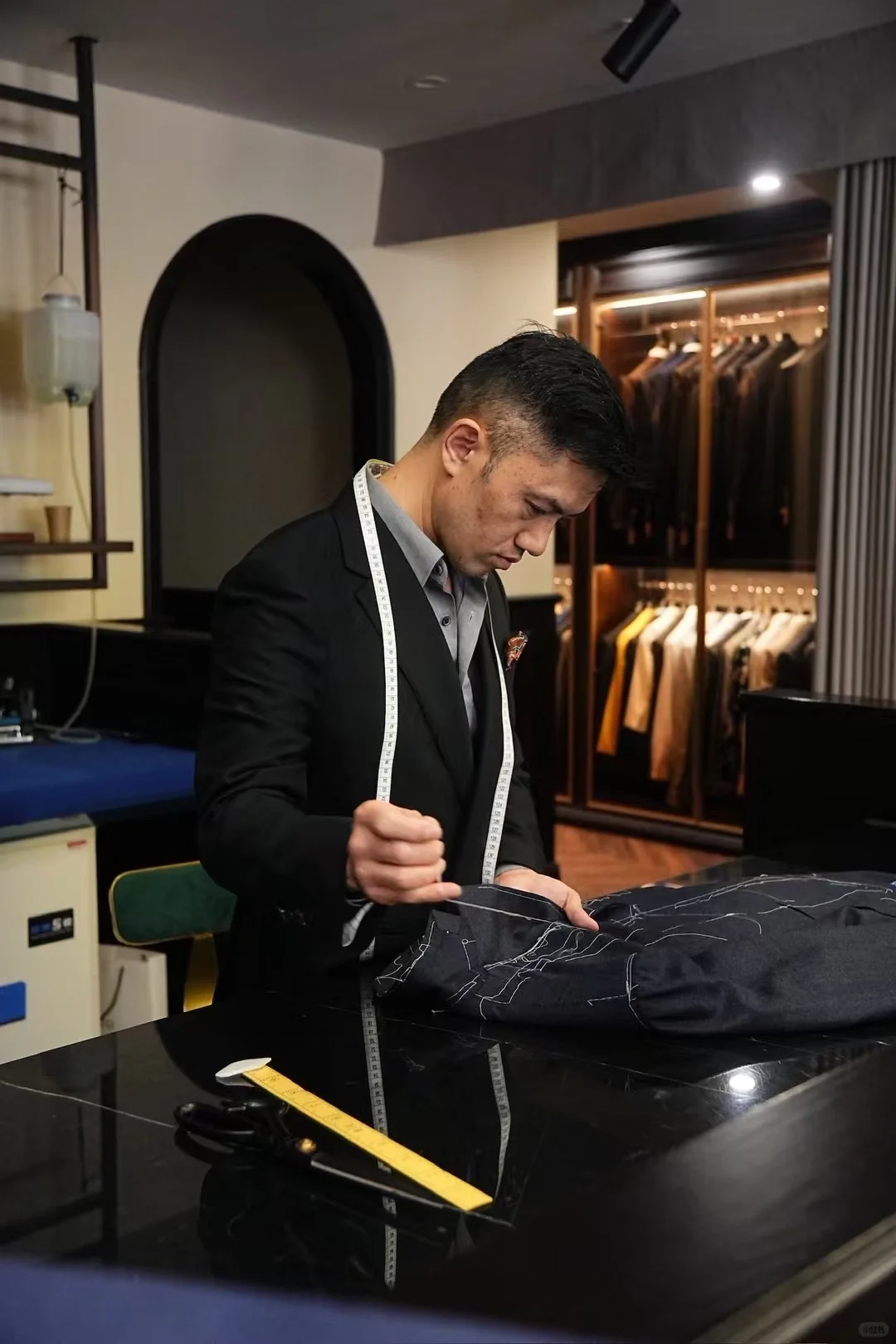 西装定制就选港定制