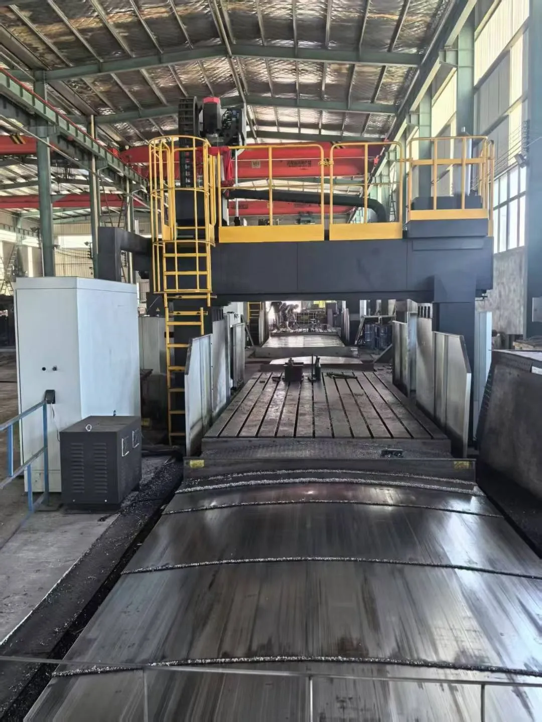 工厂在位22年海天6米龙门铣床，带自动头