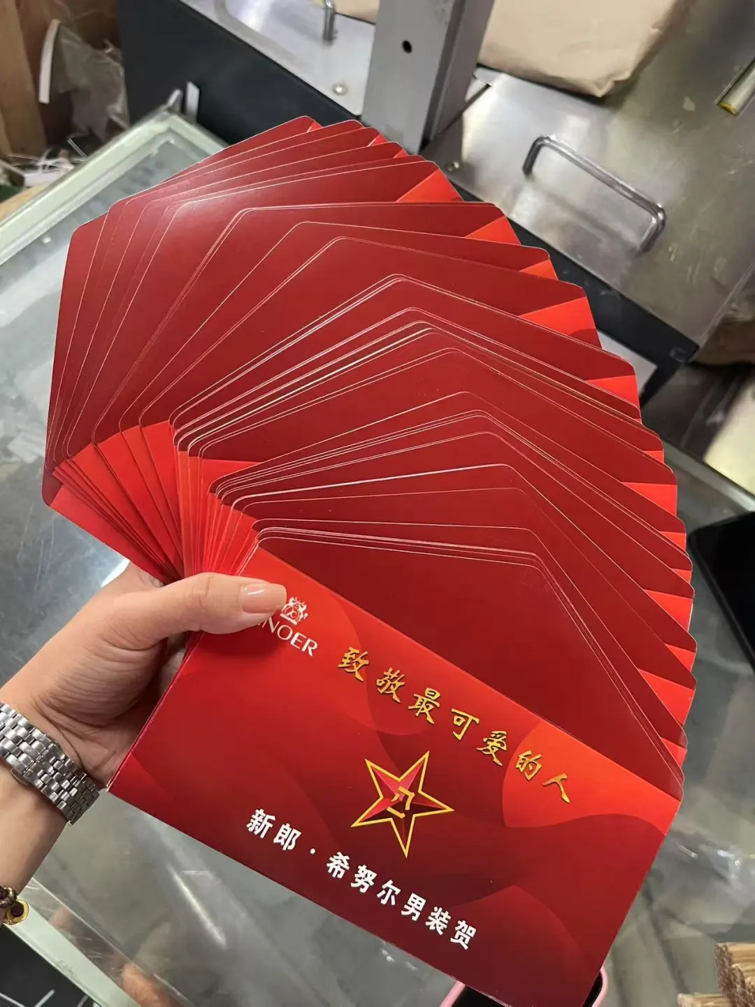 这家印刷厂，让我的设计美到犯规！