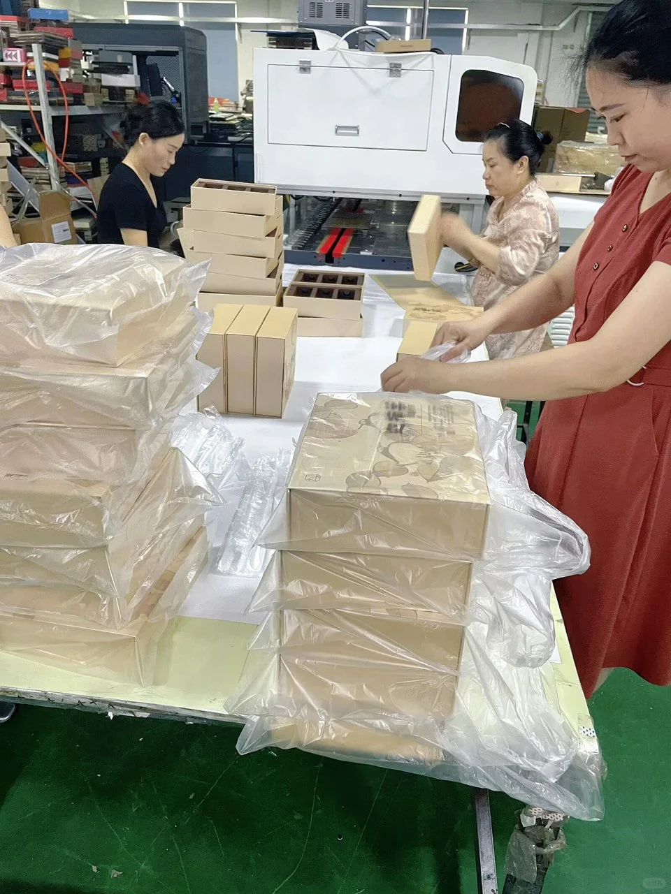 礼盒印刷厂实拍:3招印出高级感