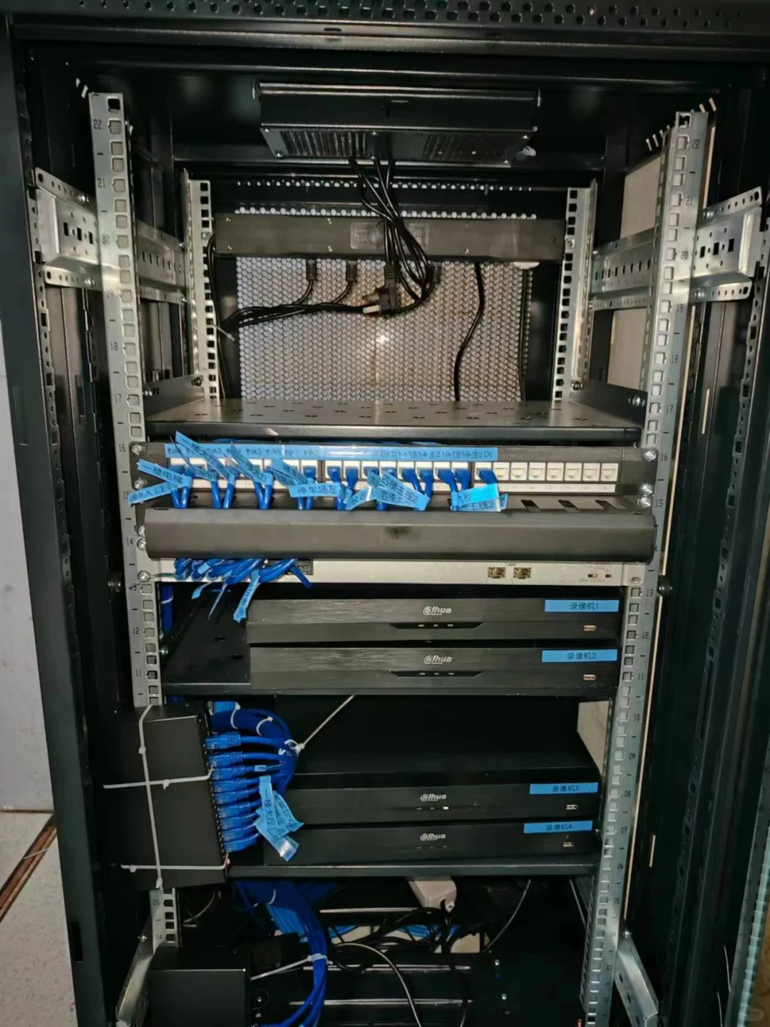 工作日常|机房设备安装调试