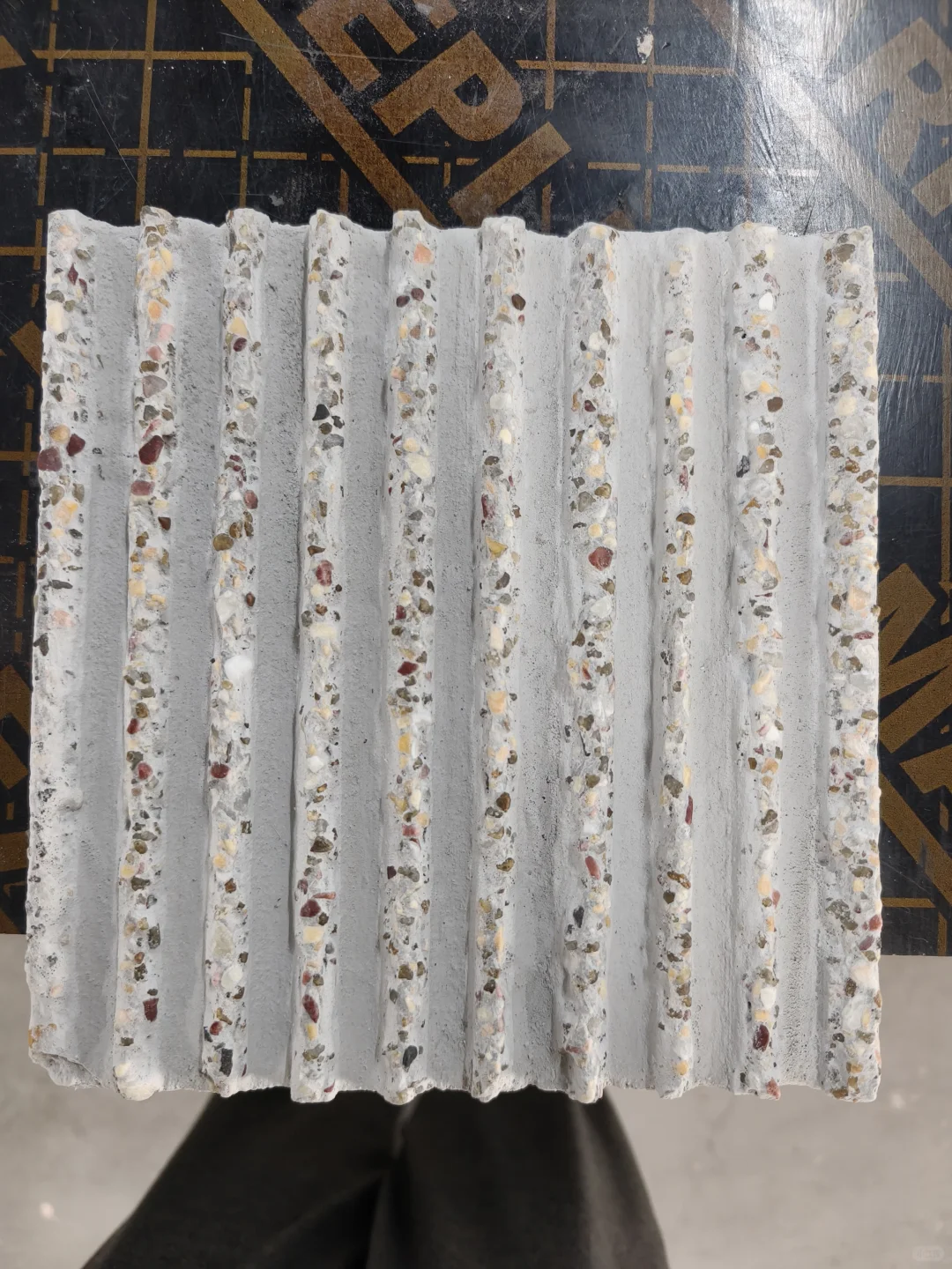 防霉防潮墙壁涂料