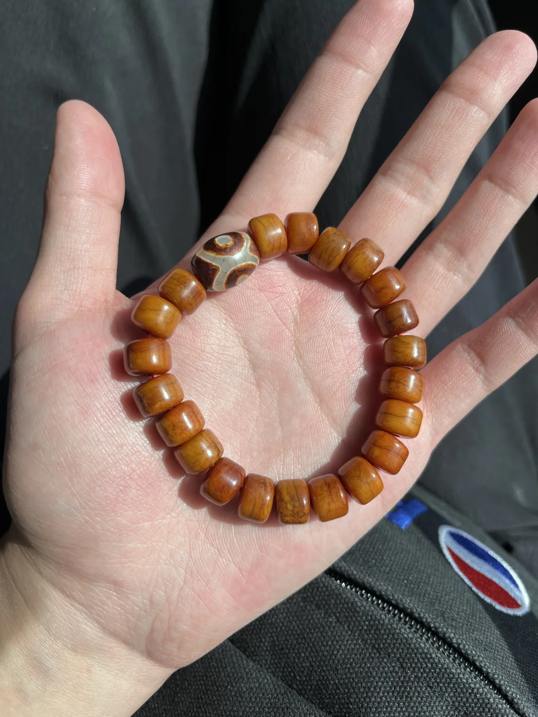 牦牛骨手串真假辨别