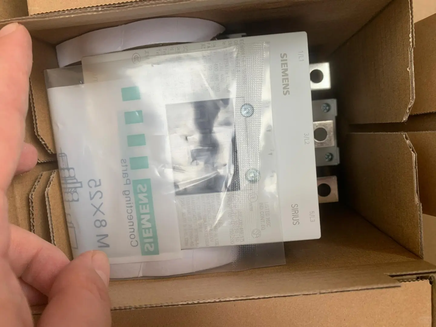 施耐德一级代理