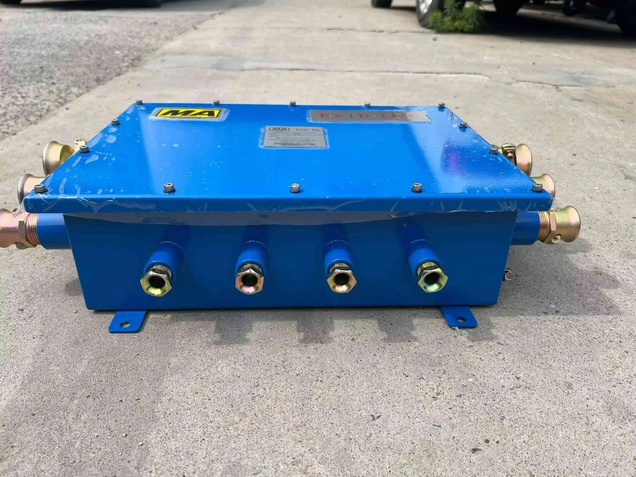 本安型KHX50煤矿井口电话通讯信号避雷器