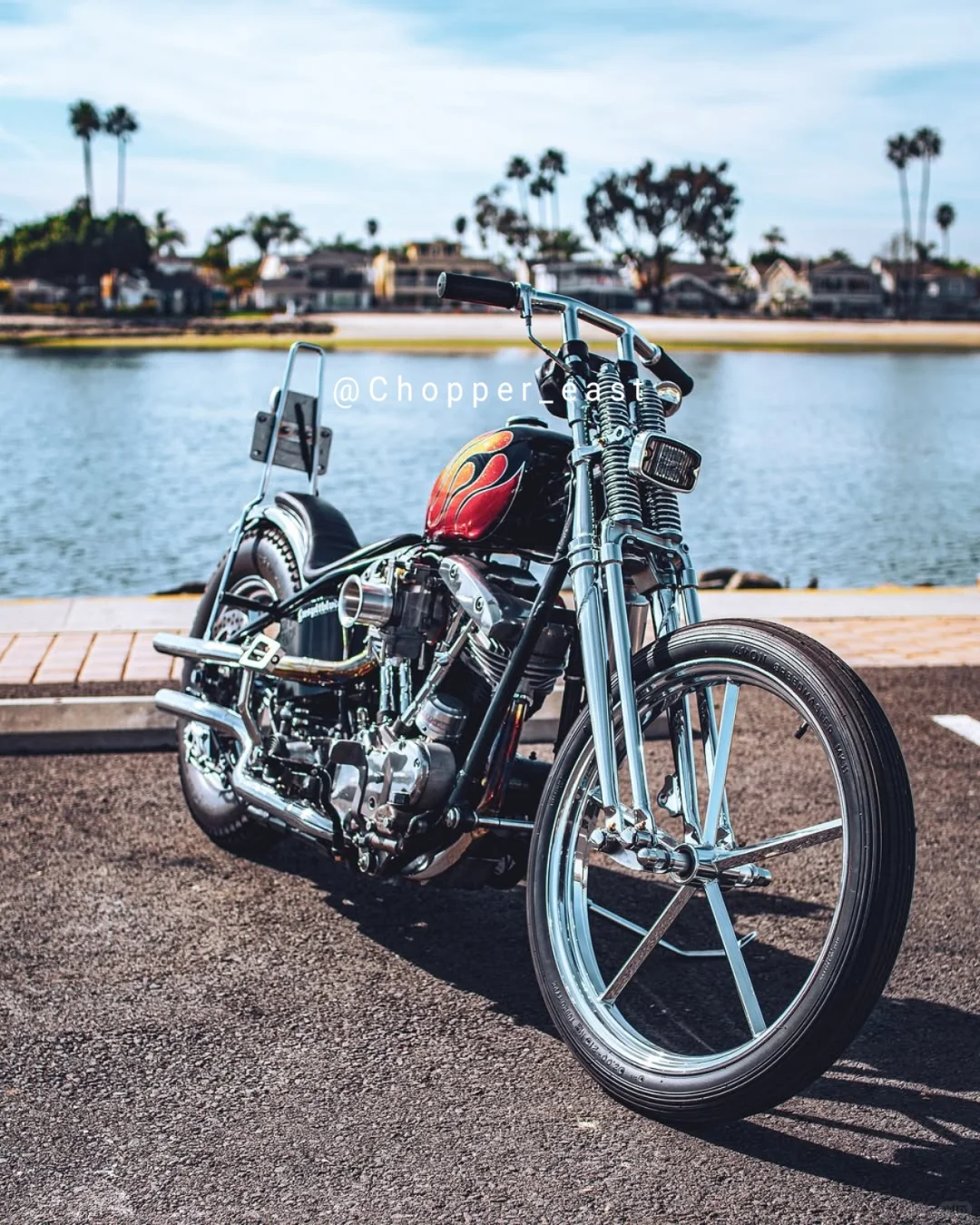 窄版弹簧前减震器