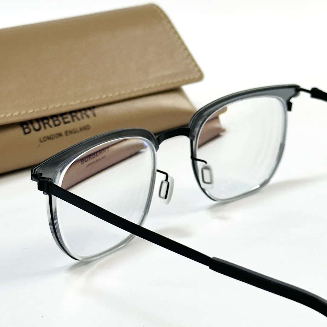 一镜多用❓轻松实现变色的眼镜到底好不好❓