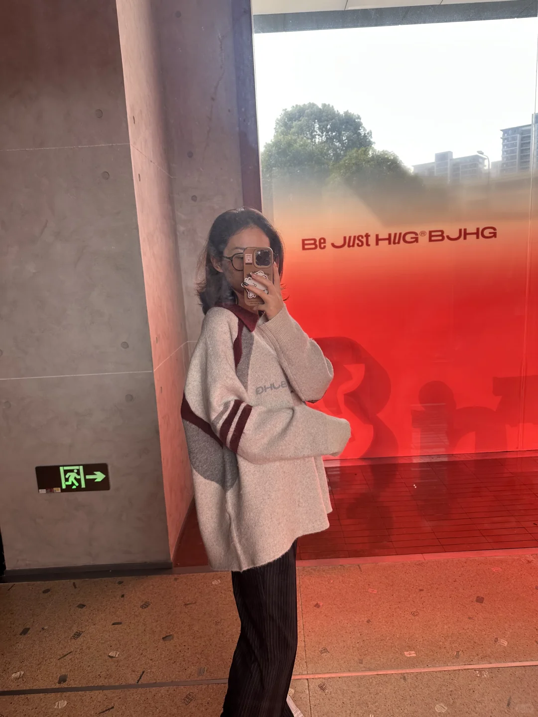 把学院复古和街头风直接锁死的Polo衫