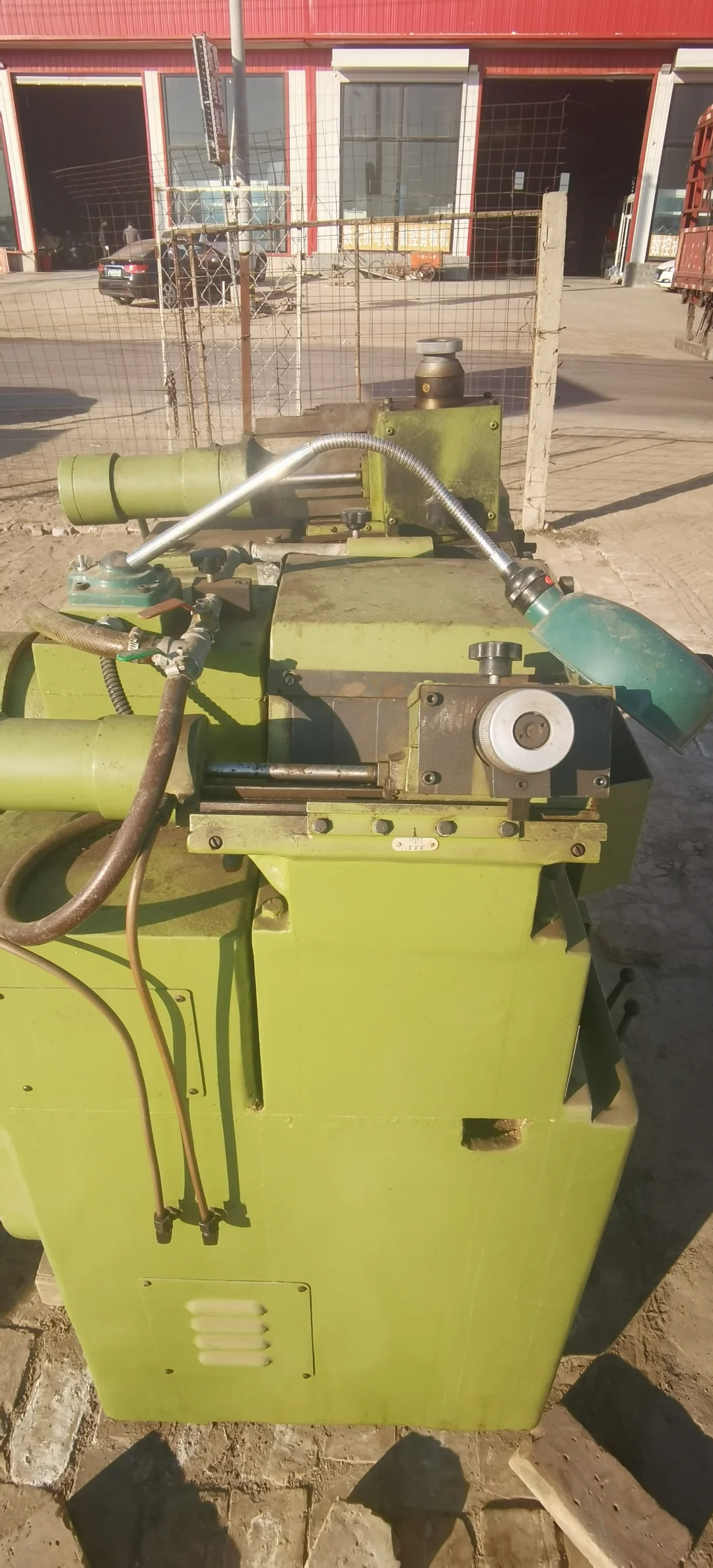 江环1020无心磨床，安装少用，试了几个活