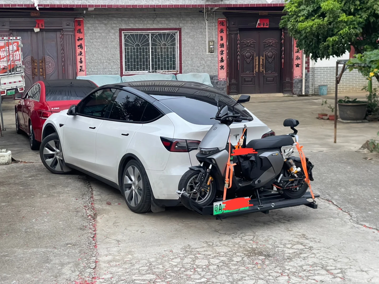 特斯拉model y背车架 背电动/摩托