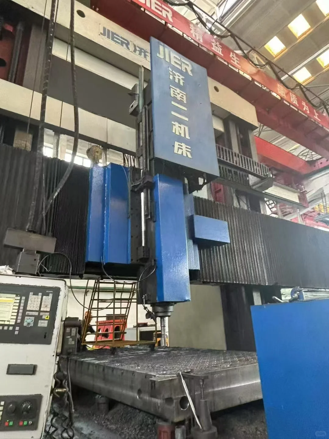 济南二机数控龙门镗铣床