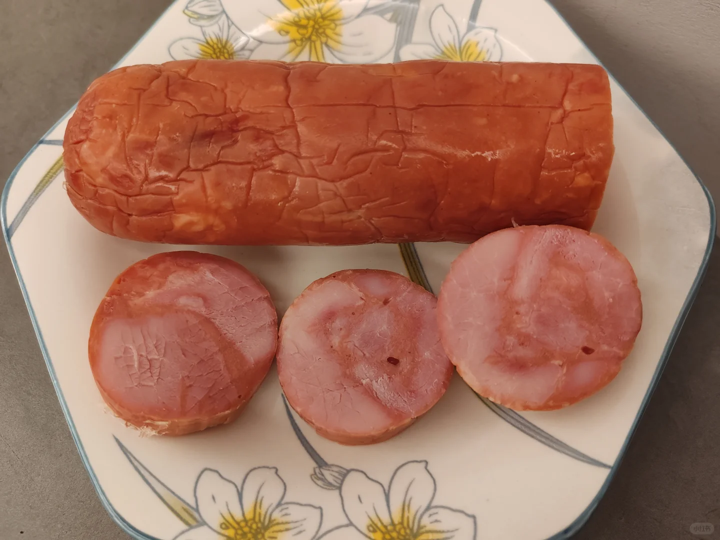 配料比脸干净的特产大大大火腿?我啃啃啃