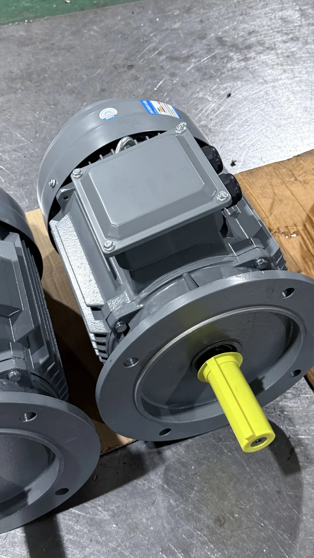 直接震惊到了，这么棒的电机???