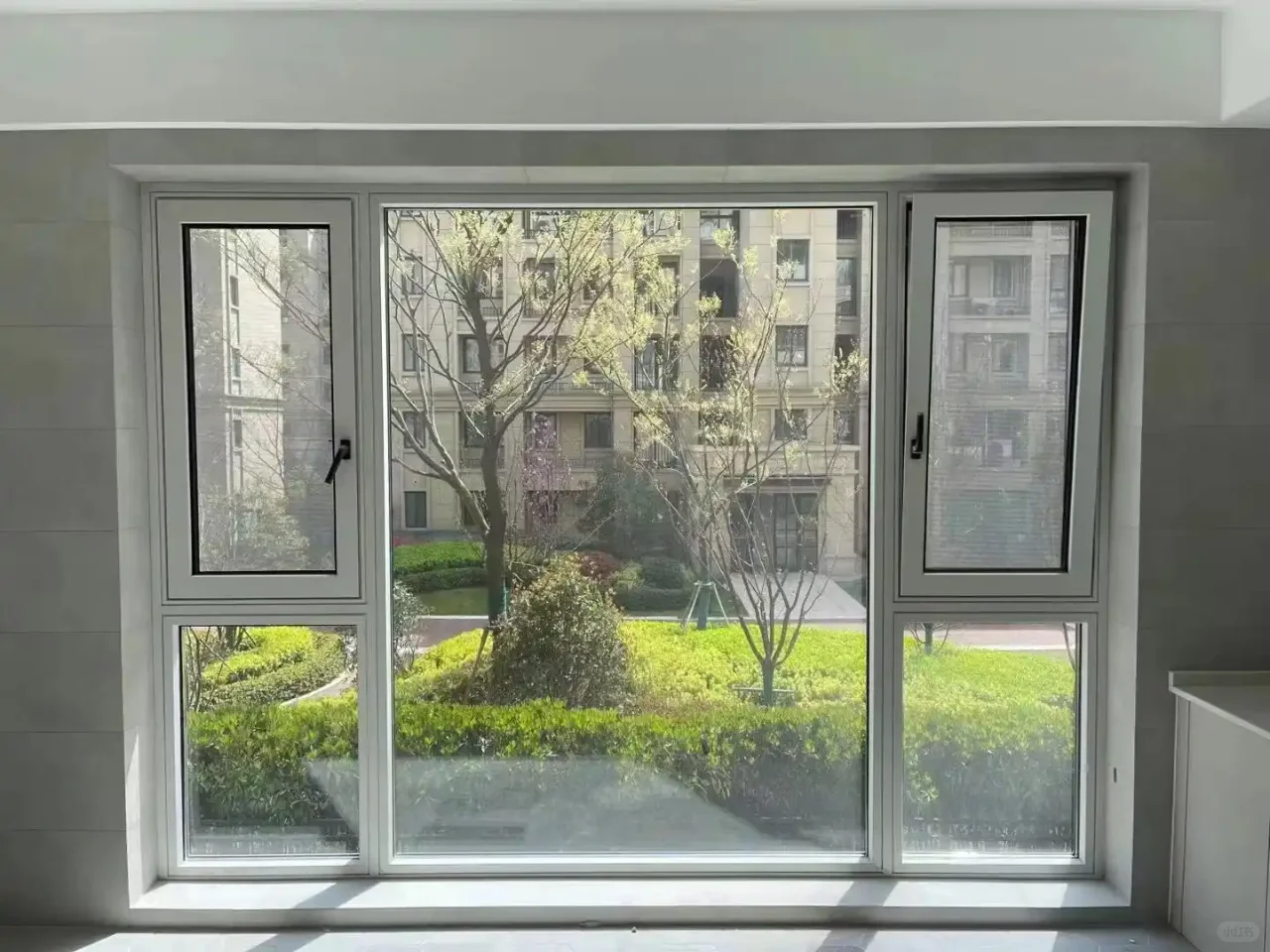 ?工厂揭秘：2025年门窗流行趋势！?️