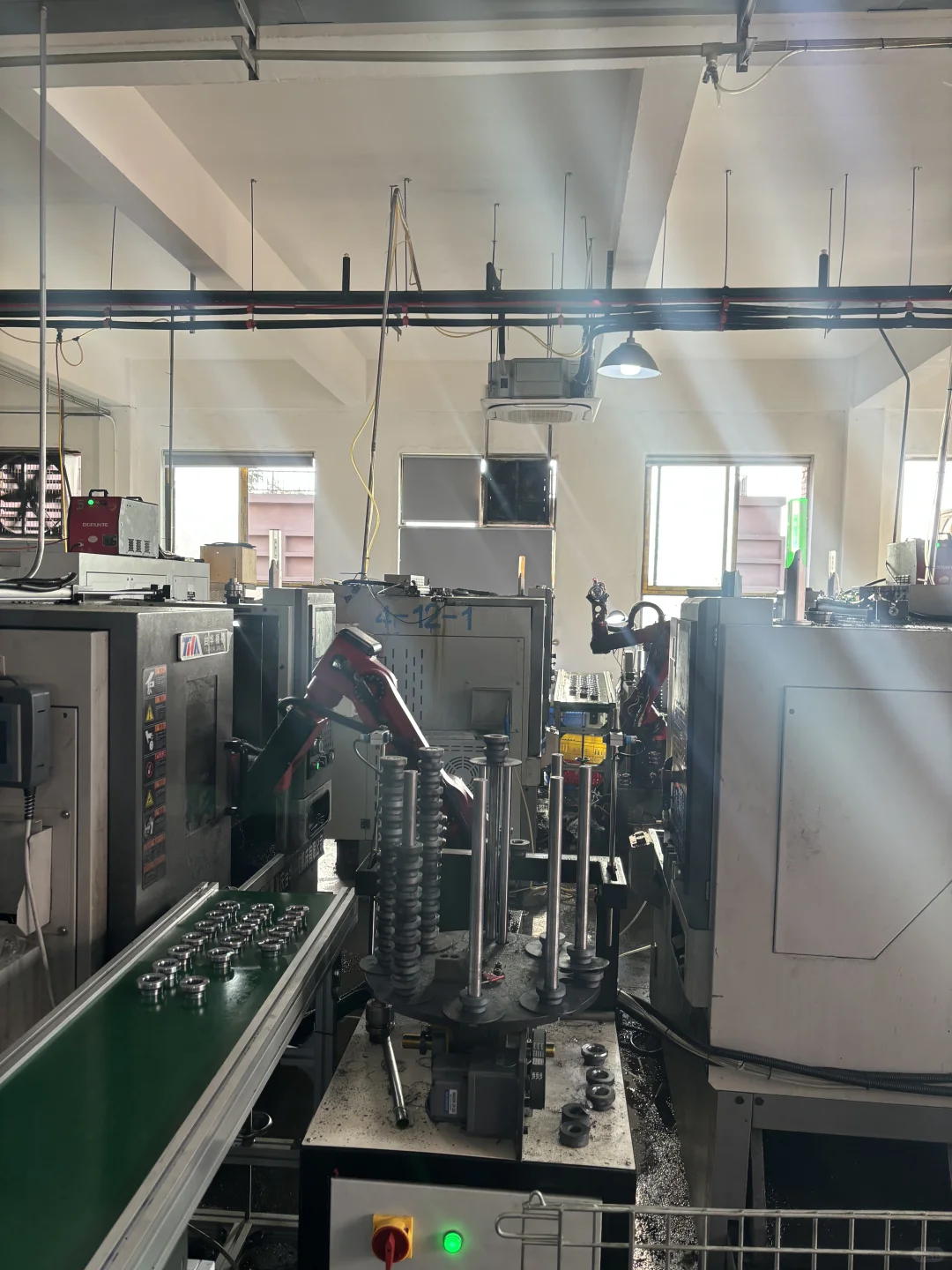 自家机加工厂招聘自动化线操作工