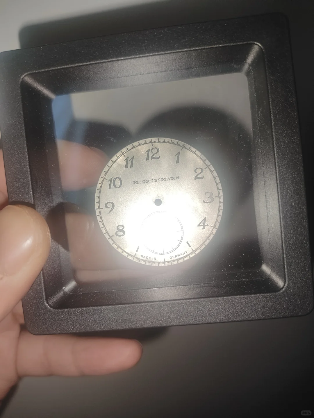 亲手打磨了半张表盘