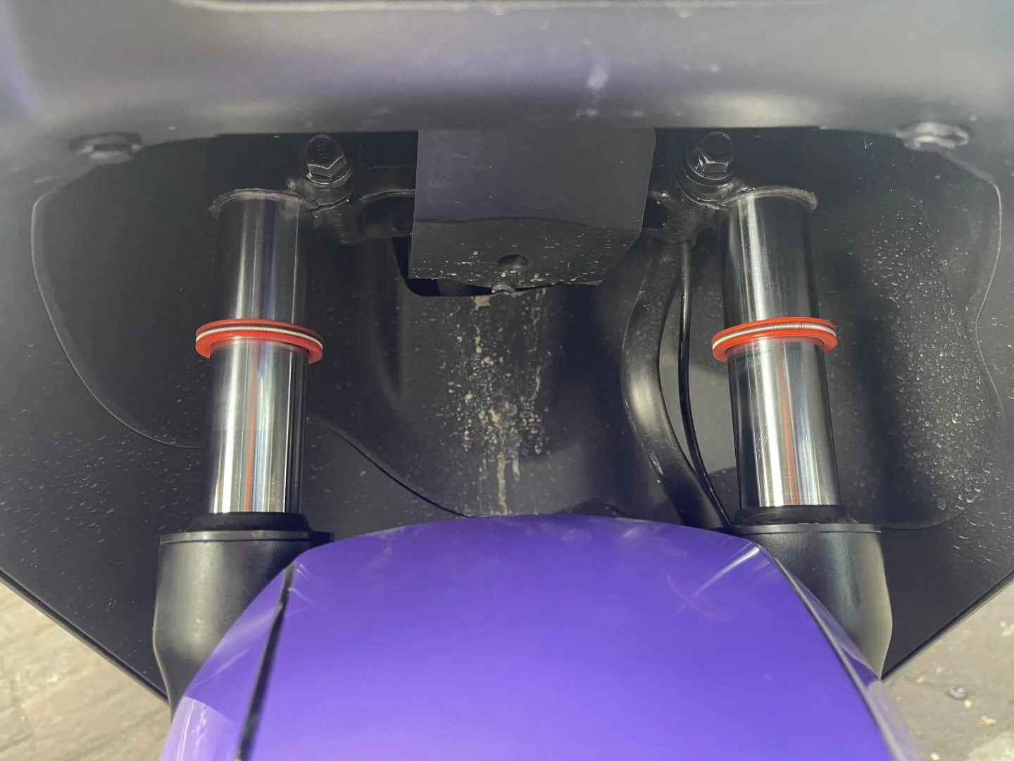 ae5原厂前减震换弹簧