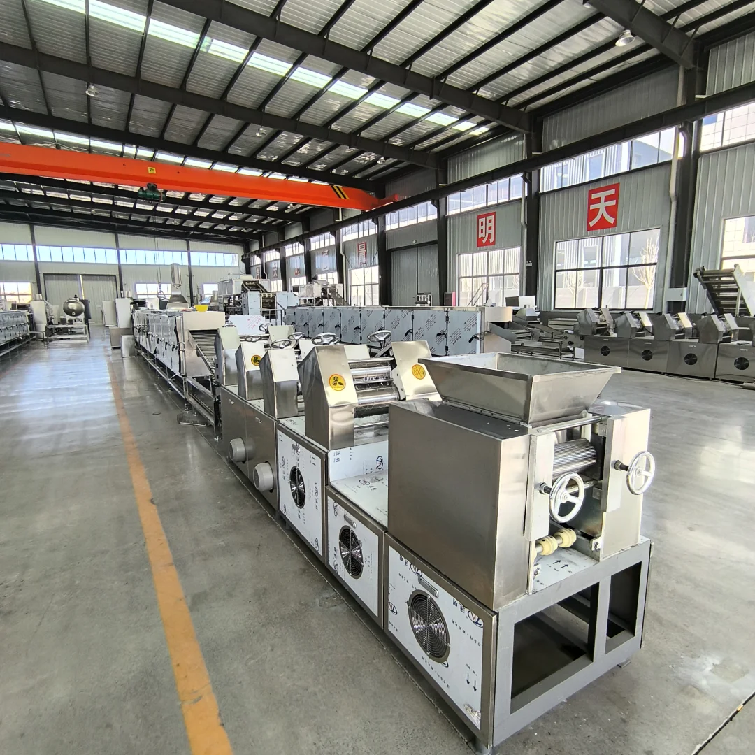 实体工厂拍摄方便面生产线