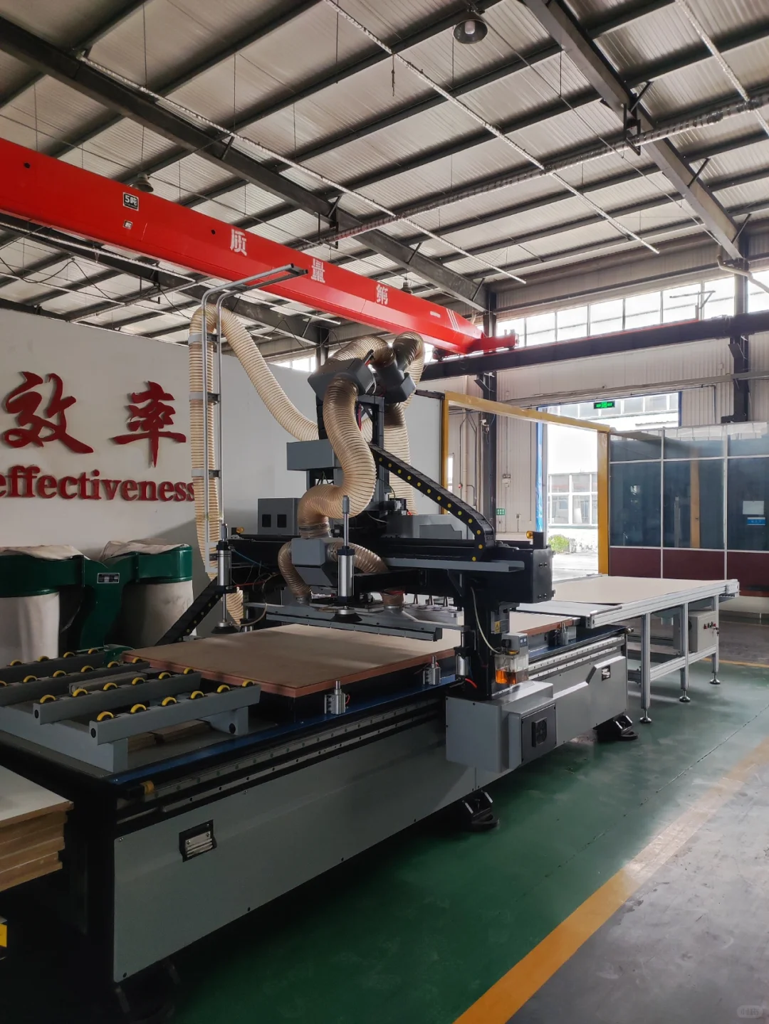 板式家具全屋定制生产线设备供参考建议