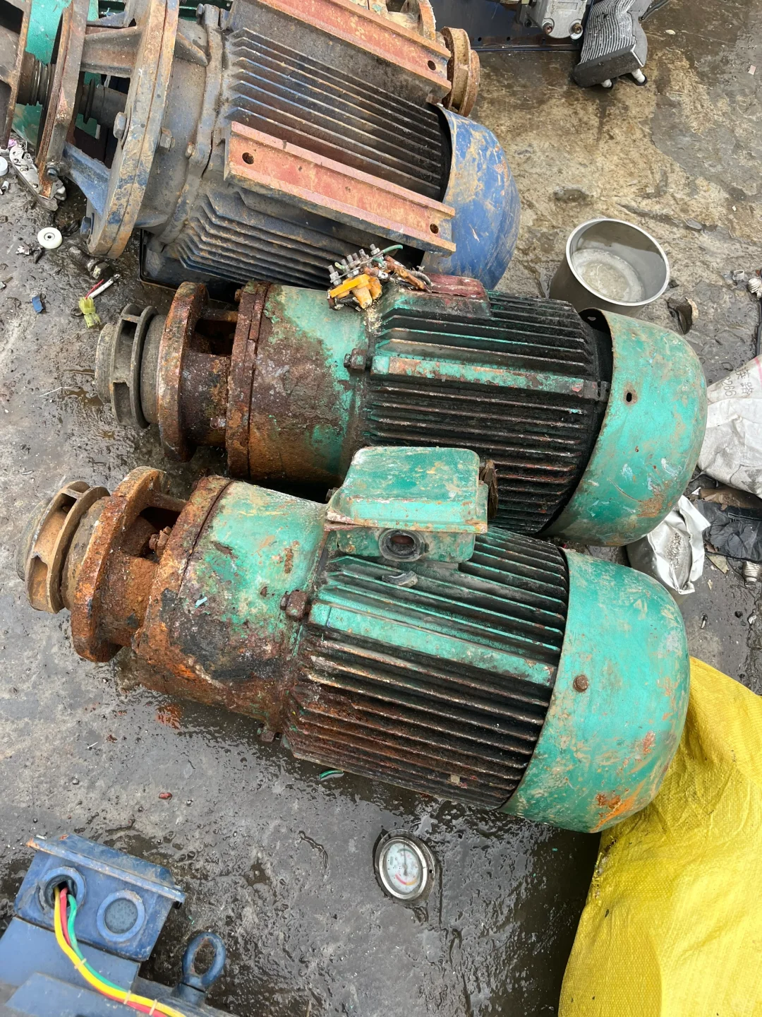 一天废品人一辈子废品人