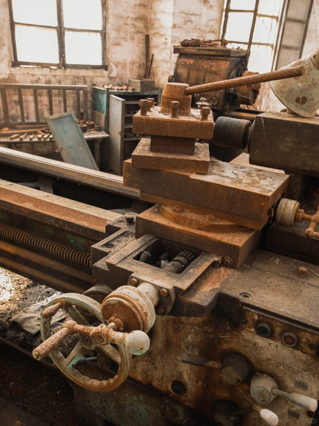 城市记忆｜几台机床，一房车间