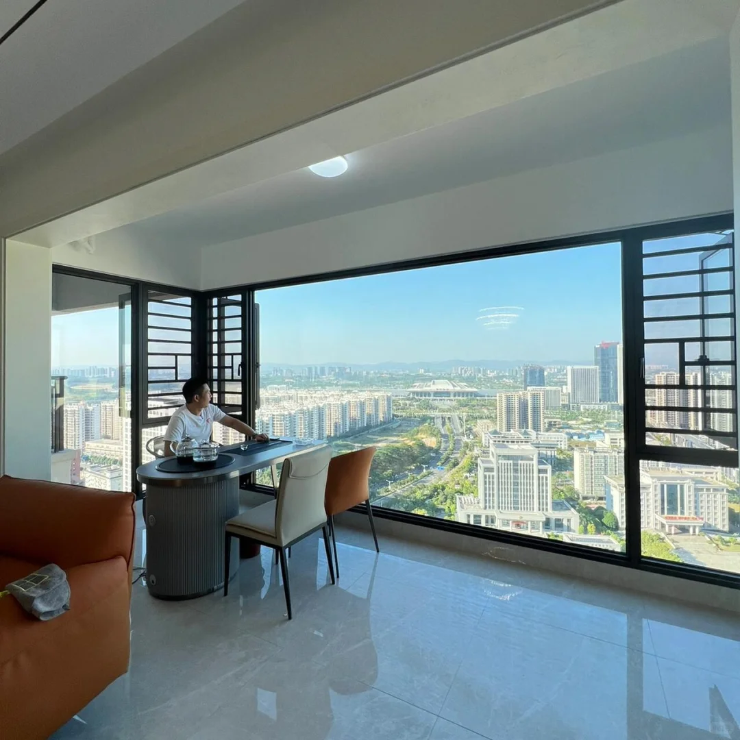 大户型封窗典范：将风景框入生活！！