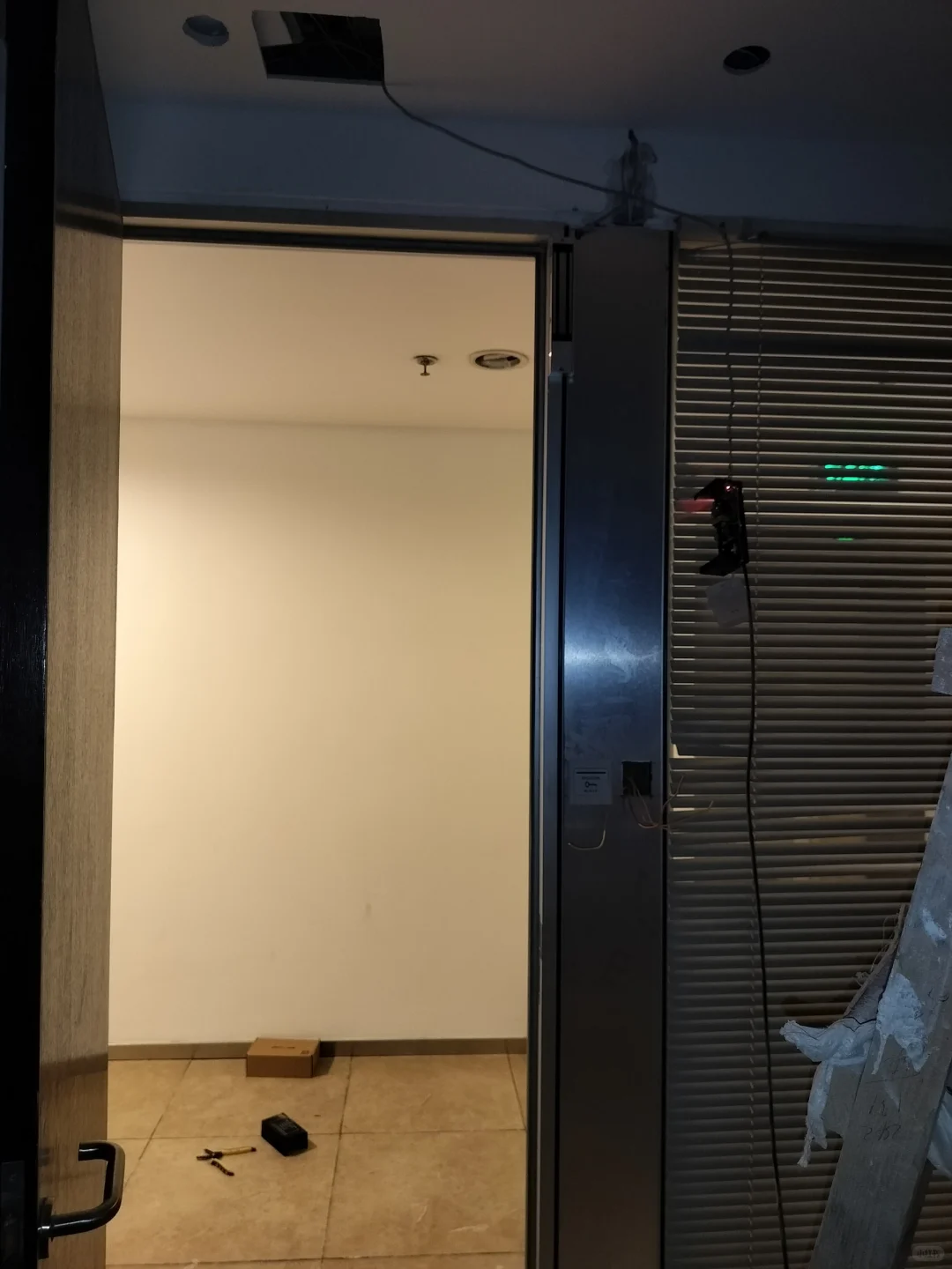 办公室门禁安装 门禁维修上门磁力锁电插锁