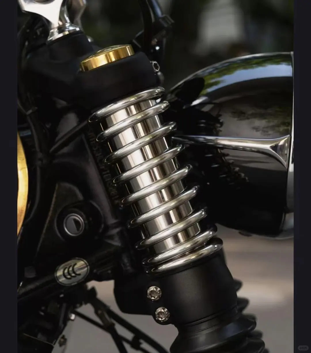 春风450CLC和金吉拉350前减震装饰弹簧