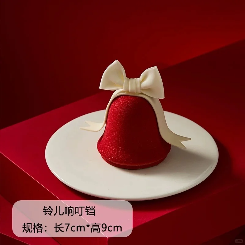 走进蛋糕工厂：看看您合作的圣诞蛋糕款式