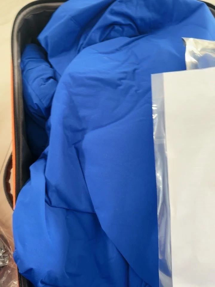 《防冻防爆防静电！钢铁战衣液氮都炸不穿》