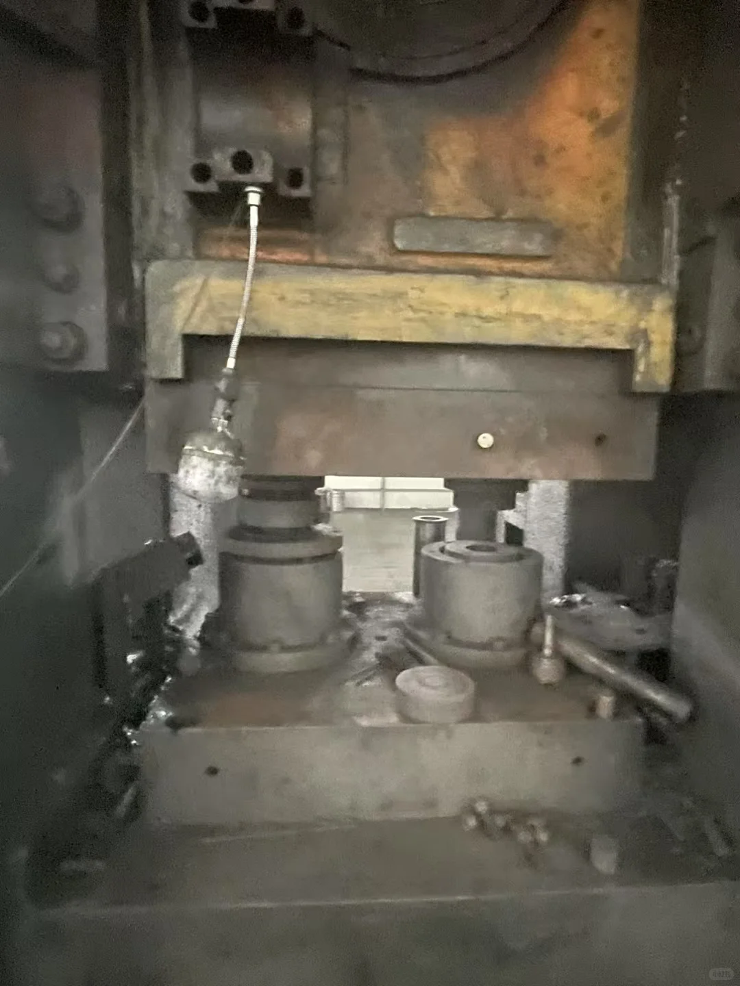 fhiigawy威海华东5-26米数控龙门移动镗铣床