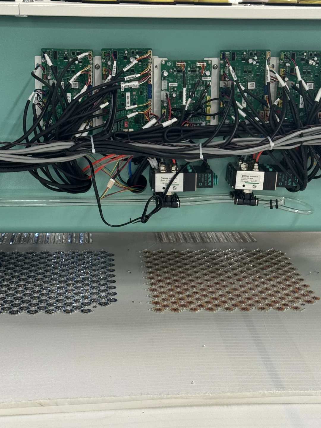 竟然真的有自动化的缝纫机～～