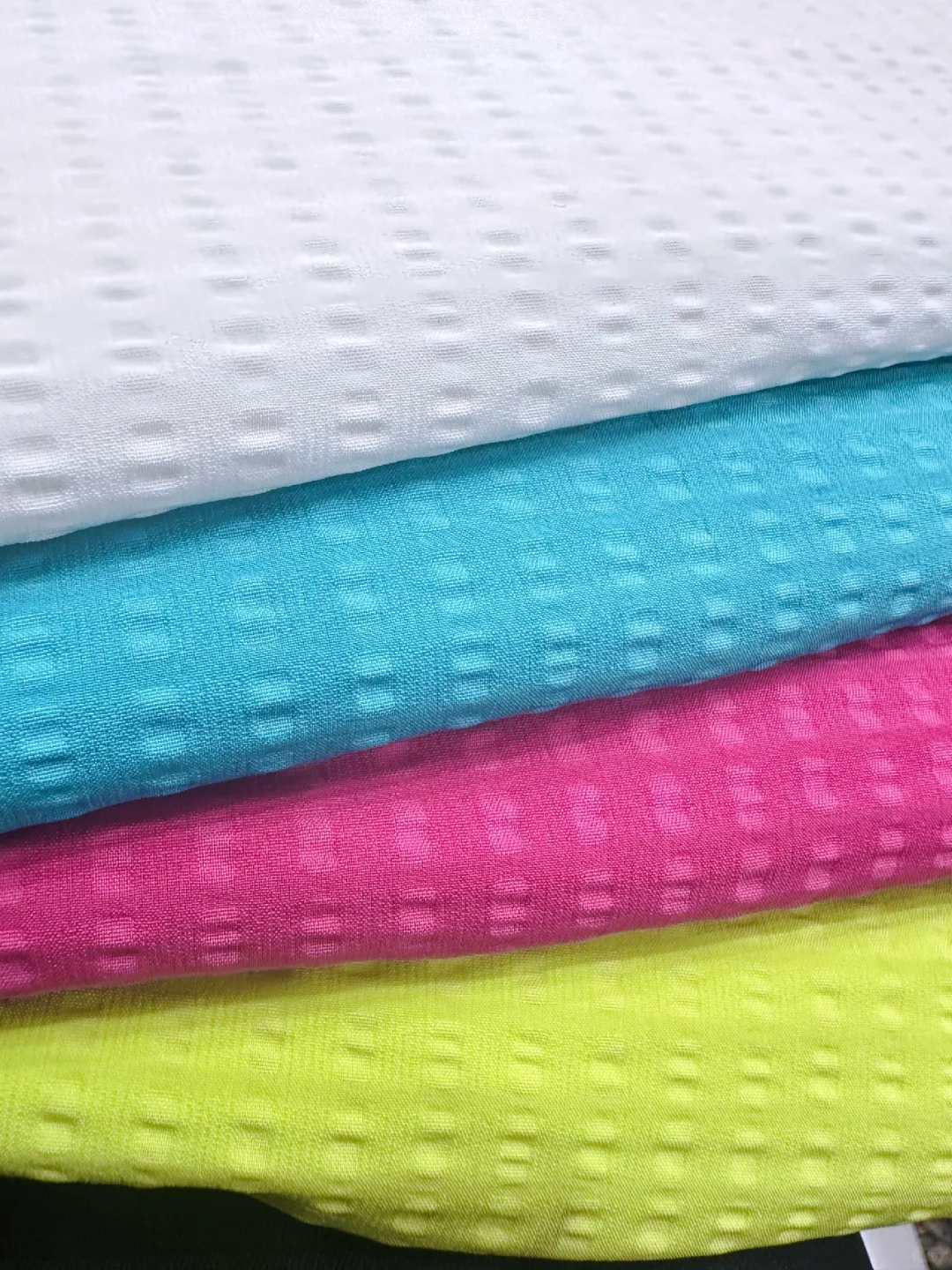 泡泡格?登山布加色啦！！！