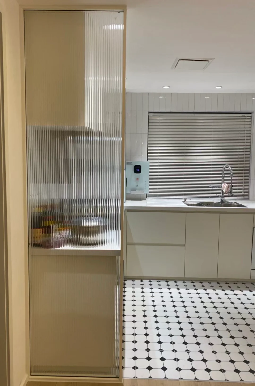 装修最常见的几款艺术玻璃大集合??