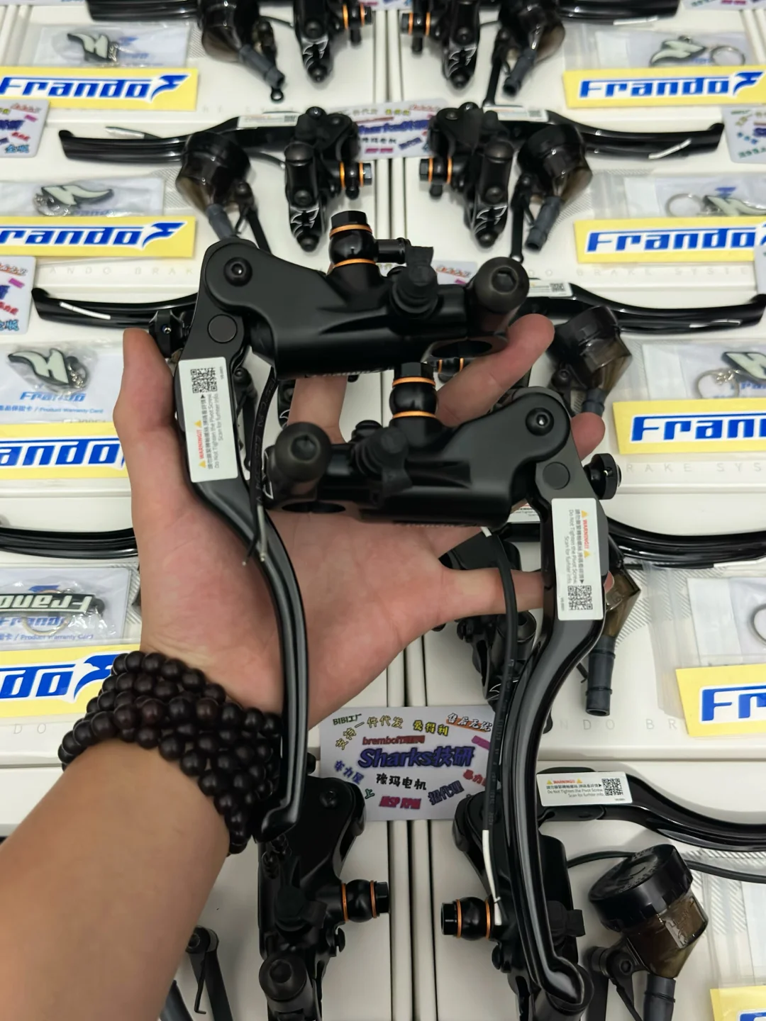 摩托党必入!车力屋F130s直推上泵,手感颜值