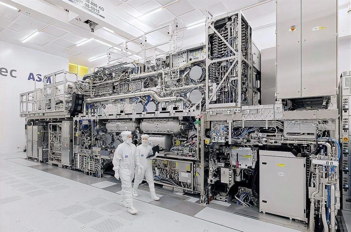 ? 一天一个半导体小知识｜光刻新纪元