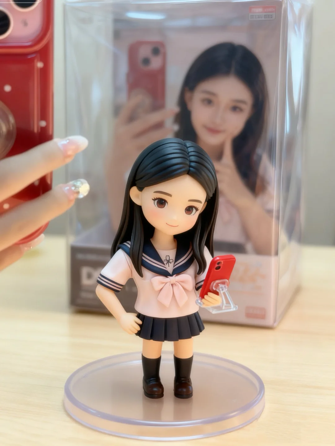 华科女高｜左划怎么变成小手办啦?