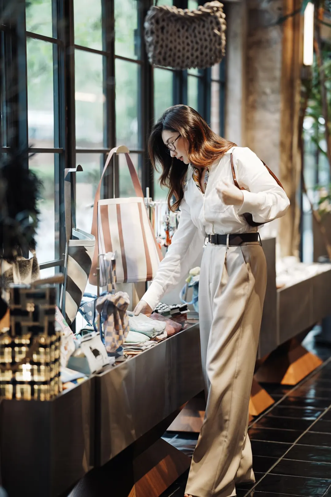 一条裤子搭出4种风格？