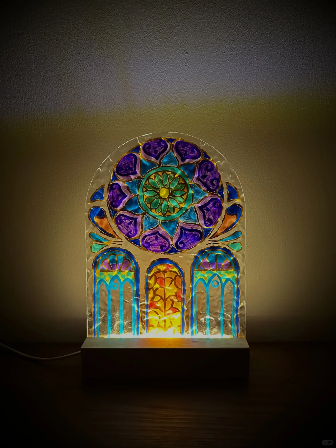 这个夜灯美呆了！谁会拒绝呢？！