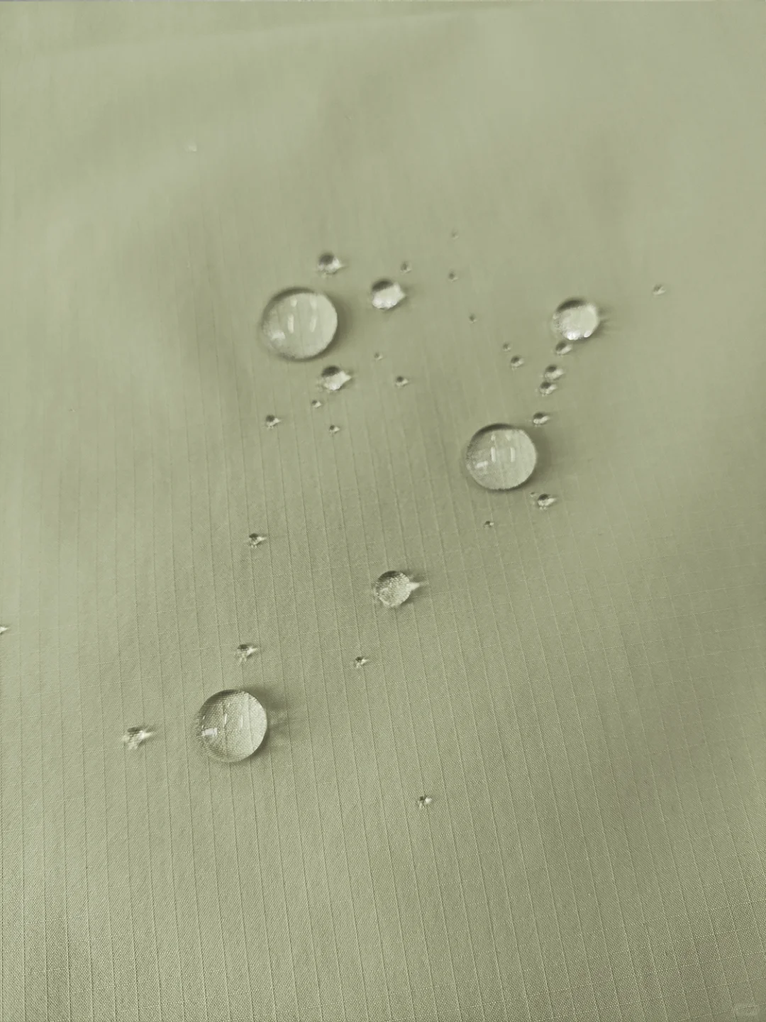 DWR强防水二分格户外专业冲锋衣滑雪服面料