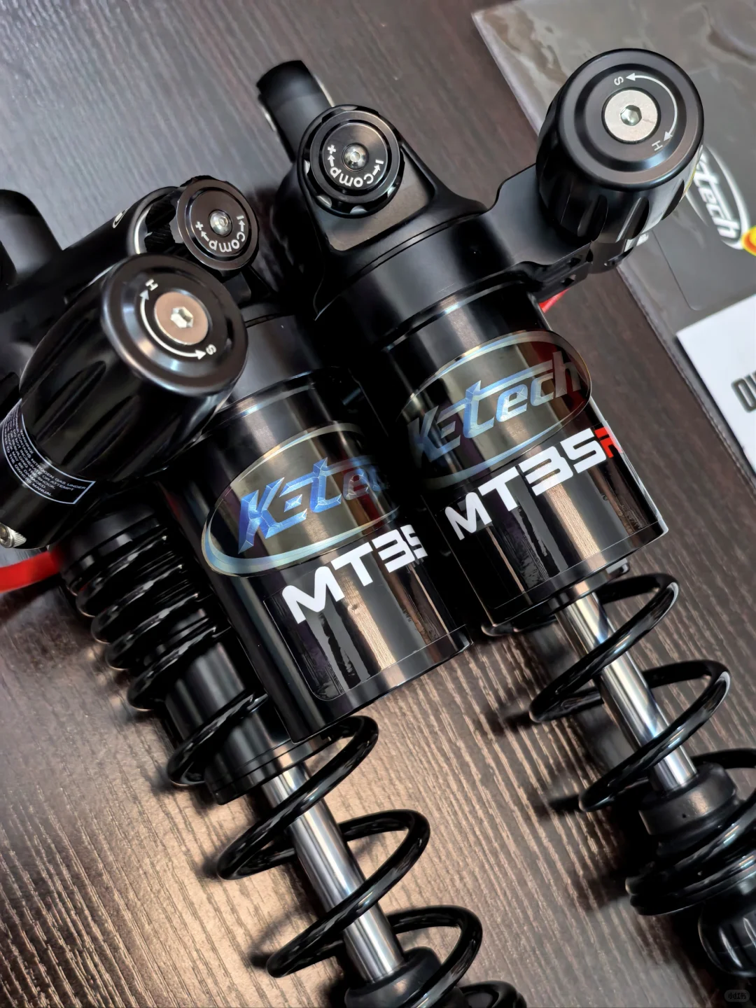 横评各种顶级后避震—xmax篇