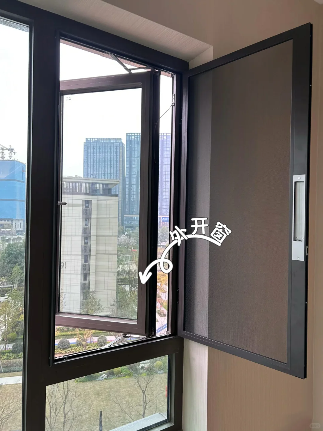 内开窗和外开窗到底哪个更好❓